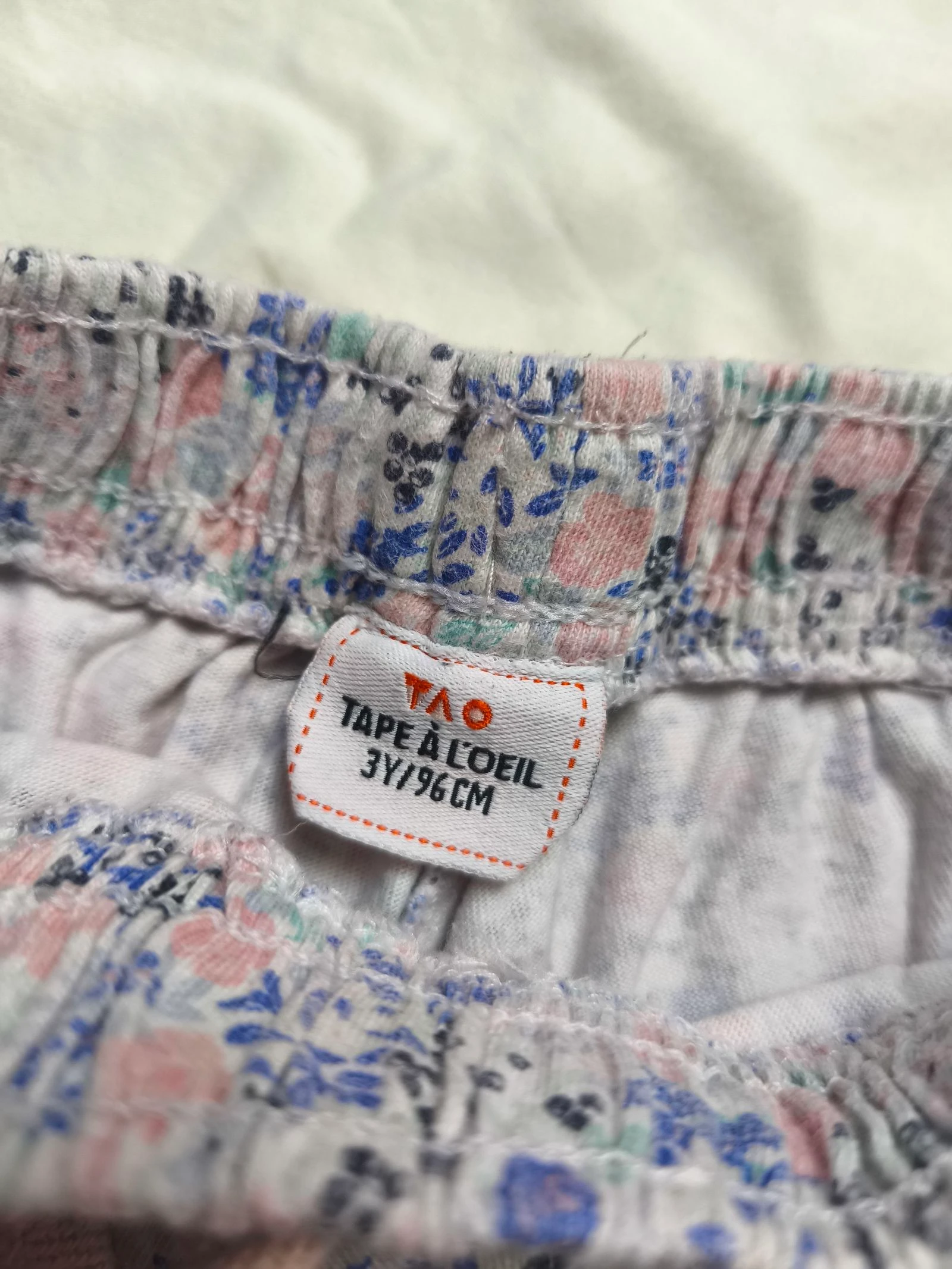 Lote de 2 shorts ligeros para niña (3 años) – photo 12